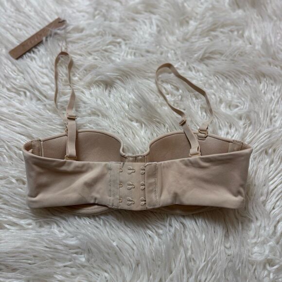 Skims Fits Everybody Strapless Bra Sand Size 32B - Picture 4 of 7
